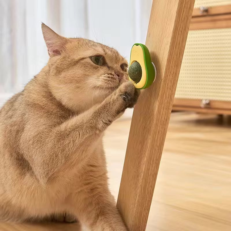 Avocado Catnip Ball™ – Tasty-Looking Toy, Irresistible Fun!